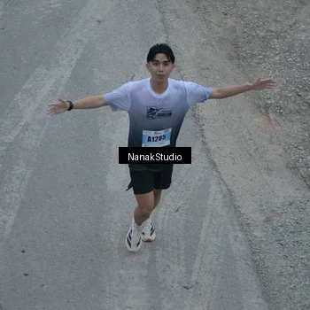 Runner Photo 7312944