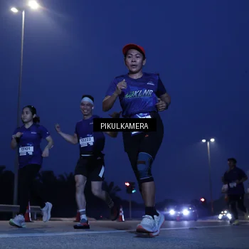 Runner Photo 7312964
