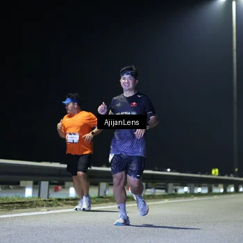 Runner Photo 7313005