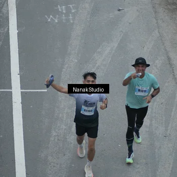 Runner Photo 7313010