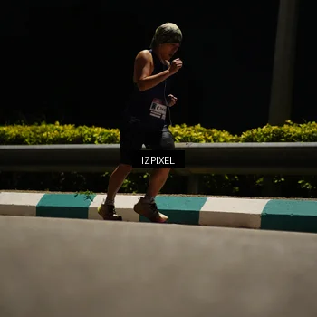 Runner Photo 7313025