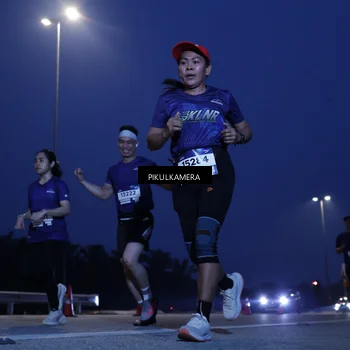 Runner Photo 7313031