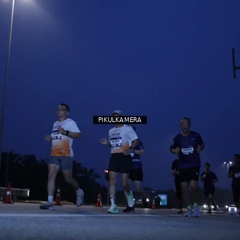 Runner Photo 7313067