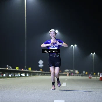 Runner Photo 7313071