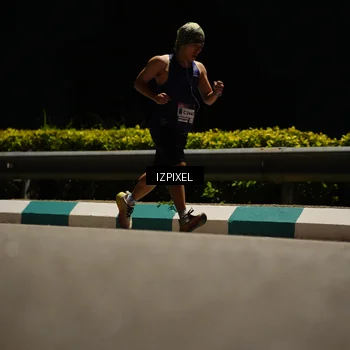 Runner Photo 7313074