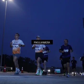 Runner Photo 7313083