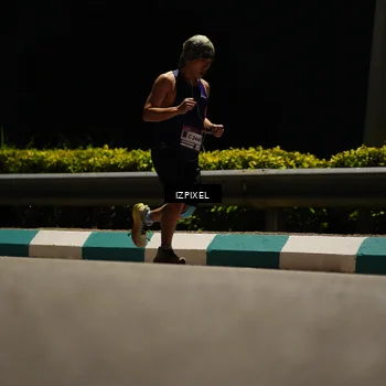 Runner Photo 7313108