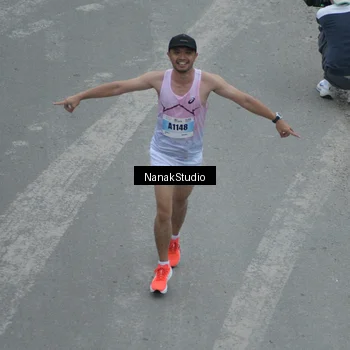 Runner Photo 7313176
