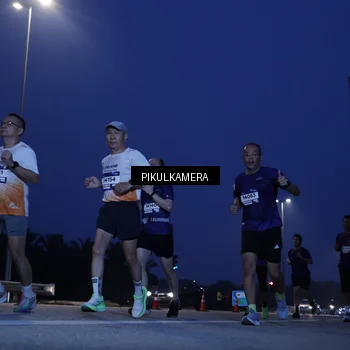 Runner Photo 7313203