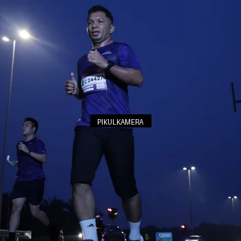 Runner Photo 7313259