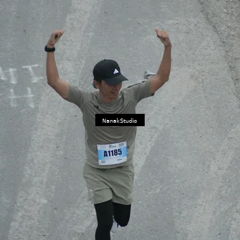 Runner Photo 7313298