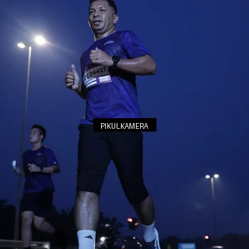 Runner Photo 7313311