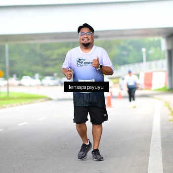 Runner Photo 7313342