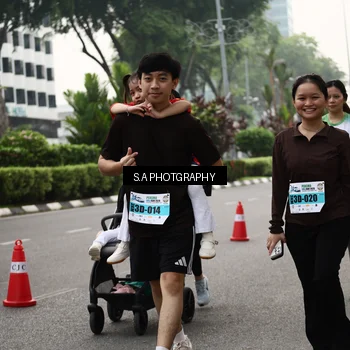 Runner Photo 7313351