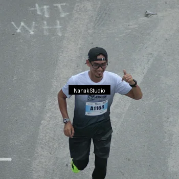 Runner Photo 7313396