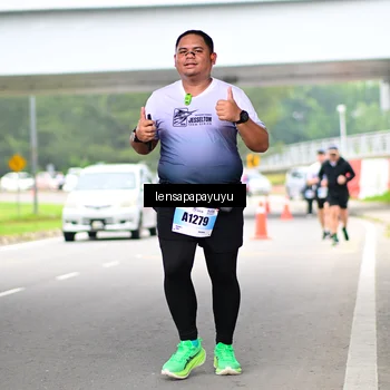 Runner Photo 7313418