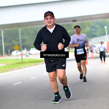 Runner Photo 7313424