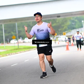 Runner Photo 7313437