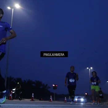 Runner Photo 7313459