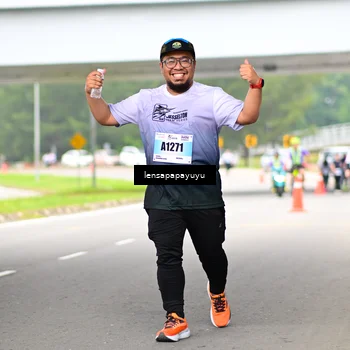Runner Photo 7313473