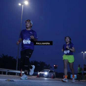 Runner Photo 7313518