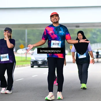 Runner Photo 7313530
