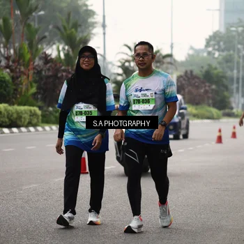 Runner Photo 7313538