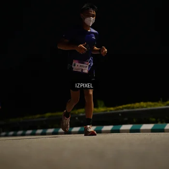 Runner Photo 7313543