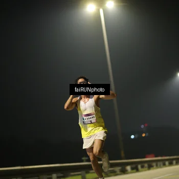 Runner Photo 7313591