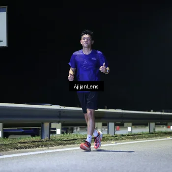 Runner Photo 7313592