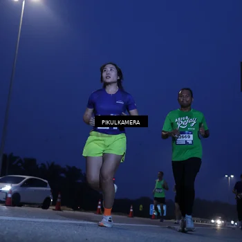 Runner Photo 7313628