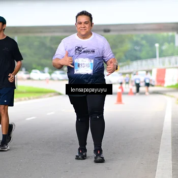 Runner Photo 7313644