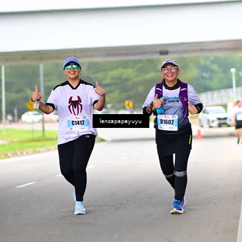Runner Photo 7313737