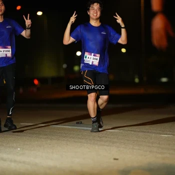 Runner Photo 7313738