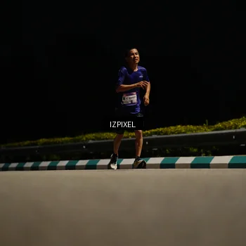 Runner Photo 7313750