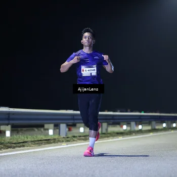 Runner Photo 7313768