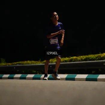 Runner Photo 7313773
