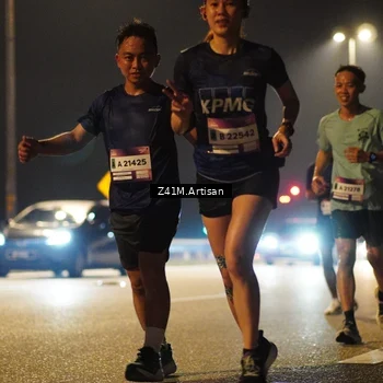 Runner Photo 7313780