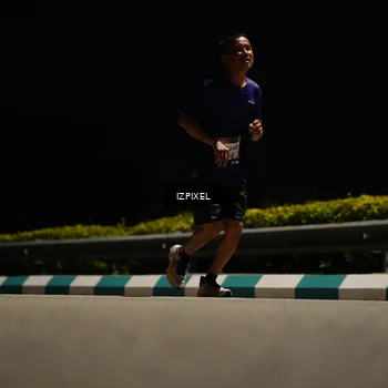 Runner Photo 7313794