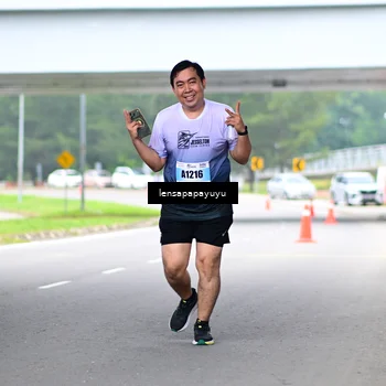 Runner Photo 7313797