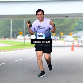 Runner Photo 7313810
