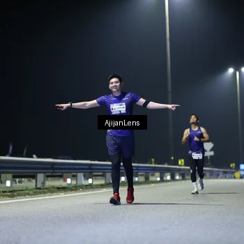 Runner Photo 7313925
