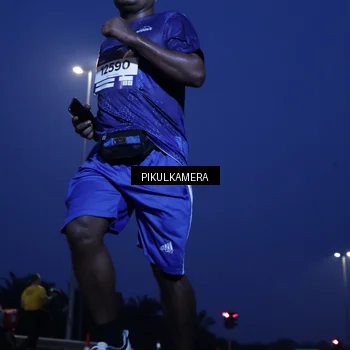 Runner Photo 7314006