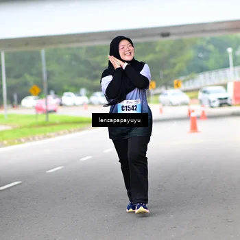 Runner Photo 7314007
