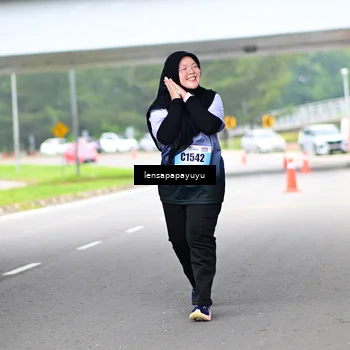 Runner Photo 7314021
