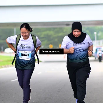 Runner Photo 7314117