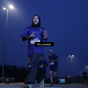 Runner Photo 7314131