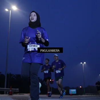 Runner Photo 7314165