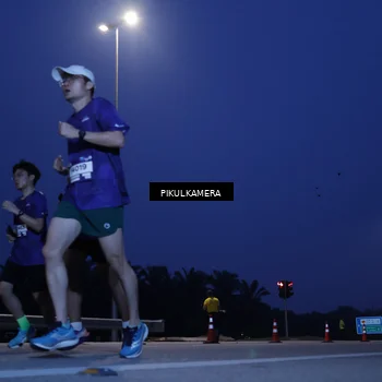 Runner Photo 7314243