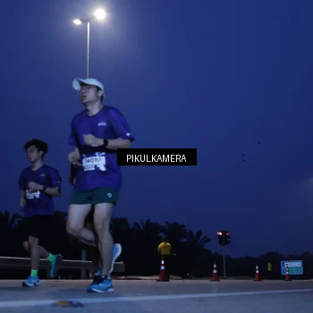 Runner Photo 7314260